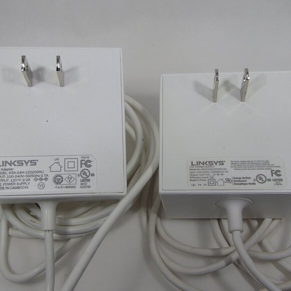 Linksys Velop WHW03 Wireless AC-2200 Tri-Band Whole Home Mesh Wi-Fi System - Picture 6 of 6